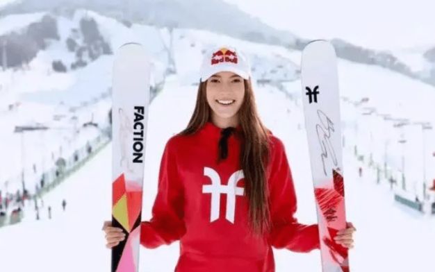 “青蛙公主”谷爱凌，创历史摘下金牌，父母真实身份大有来头休闲区蓝鸢梦想 - Www.slyday.coM