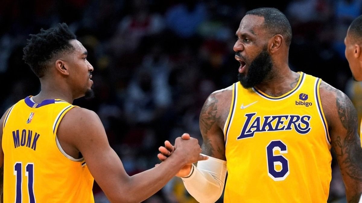 詹姆斯喊话湖人赶紧交易,抓紧时间补强,威少躲在角落瑟瑟发抖休闲区蓝鸢梦想 - Www.slyday.coM 詹姆斯喊话湖人赶紧交易,抓紧时间补强,威少躲在角落瑟瑟发抖休闲区蓝鸢梦想 - Www.slyday.coM