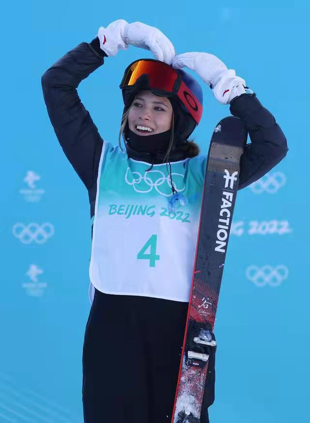 谷爱凌夺得自由式滑雪大跳台金牌 实现北京市冬奥奖牌零的突破休闲区蓝鸢梦想 - Www.slyday.coM