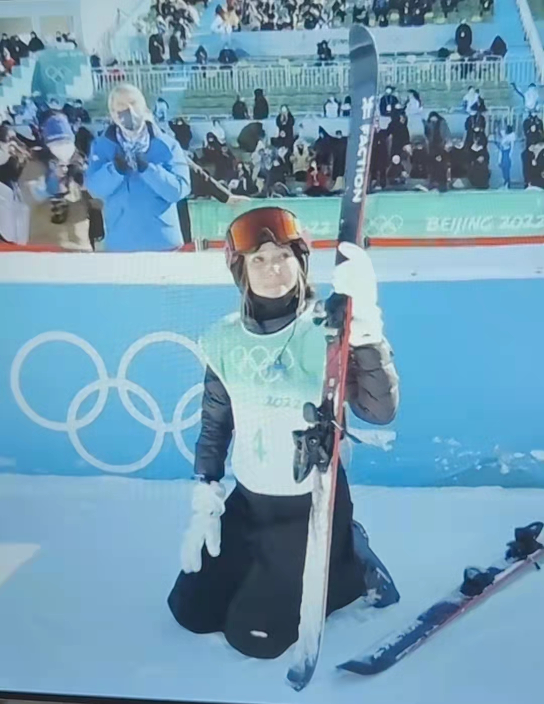 北京冬奥之凡尔赛!谷爱凌透露:我妈让我做1440拿银牌,我说不要休闲区蓝鸢梦想 - Www.slyday.coM 北京冬奥之凡尔赛!谷爱凌透露:我妈让我做1440拿银牌,我说不要休闲区蓝鸢梦想 - Www.slyday.coM