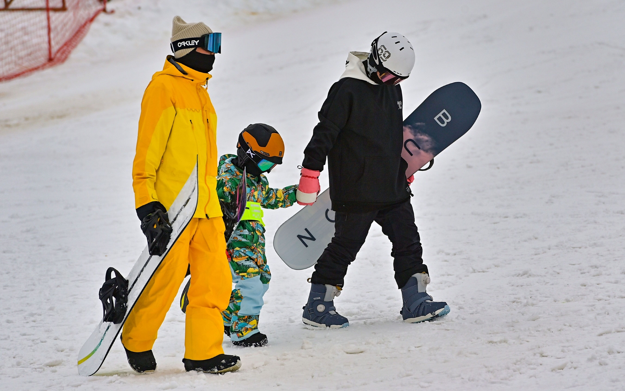 新闻8点见丨龙威虎振！中国队包揽短道速滑男子1000米冠亚军休闲区蓝鸢梦想 - Www.slyday.coM