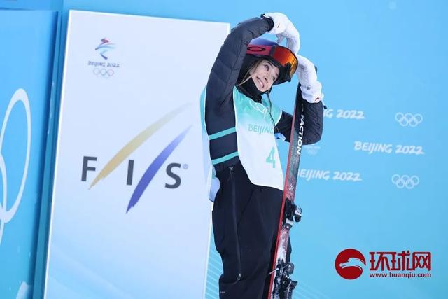 原来刚刚夺冠的谷爱凌，昨夜还在怼美媒啊休闲区蓝鸢梦想 - Www.slyday.coM