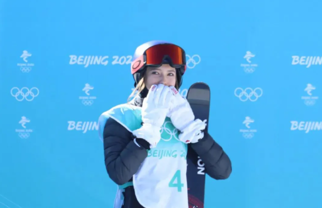 谷爱凌：很多人跟我说不要有压力，这是家人才会说的休闲区蓝鸢梦想 - Www.slyday.coM