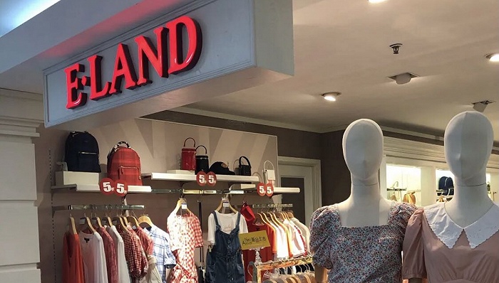 消费者报告丨以次充好！学院风鼻祖ELAND羽绒服成本75，售价1500休闲区蓝鸢梦想 - Www.slyday.coM