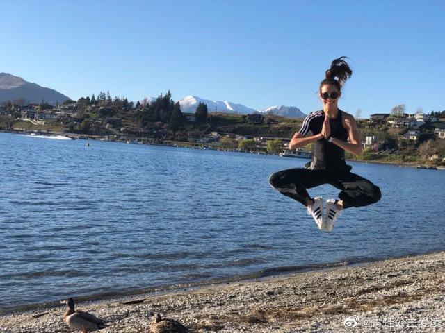 谷爱凌足球天赋有多强？停球满分，网友：体育细胞爆表比肩博尔特休闲区蓝鸢梦想 - Www.slyday.coM