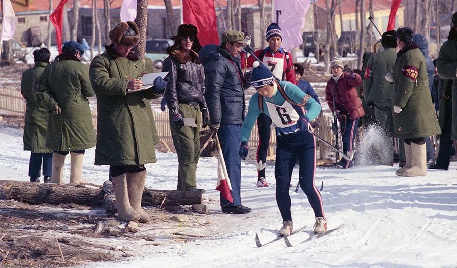 摄影故事丨1980年中国冬奥首秀背后的故事