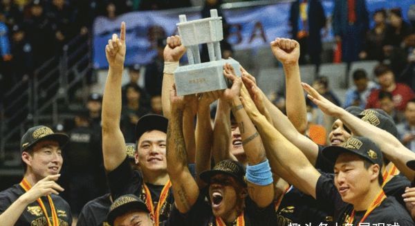 再见!北京首钢正式告别秦晓雯时代,球队功勋成为俱乐部新掌门人休闲区蓝鸢梦想 - Www.slyday.coM 再见!北京首钢正式告别秦晓雯时代,球队功勋成为俱乐部新掌门人休闲区蓝鸢梦想 - Www.slyday.coM