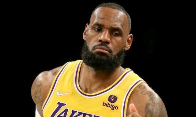 詹姆斯官宣发声!威少你被孤立了,浓眉哥获力挺,湖人真留不住你休闲区蓝鸢梦想 - Www.slyday.coM 詹姆斯官宣发声!威少你被孤立了,浓眉哥获力挺,湖人真留不住你休闲区蓝鸢梦想 - Www.slyday.coM