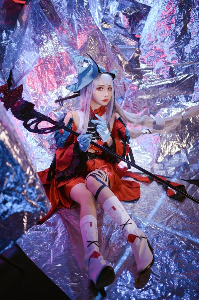 明日方舟浊心斯卡蒂cosplay