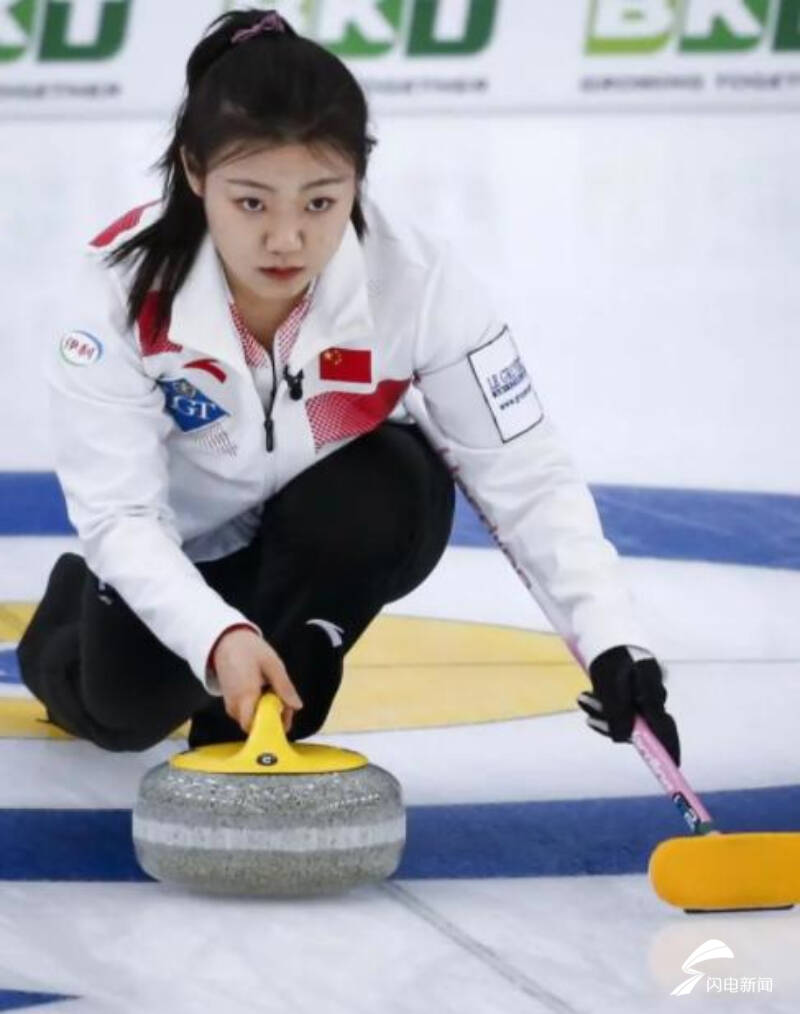 德州姑娘韩雨率队参加冬奥会冰壶项目韩雨妈妈因为热爱付出加倍努力