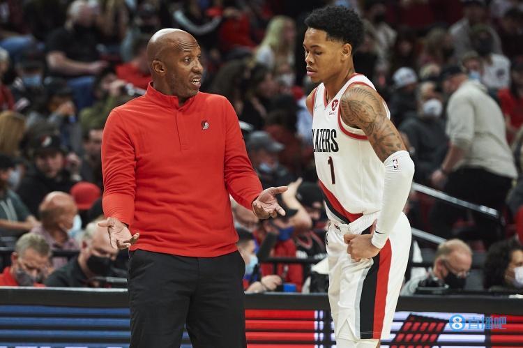 开拓者今日比赛仅9人可以出战 比联盟最低要求多一人休闲区蓝鸢梦想 - Www.slyday.coM