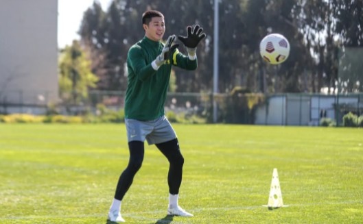 集合啦！北京国安开启昆明冬训 谢指导给球员们提要求了休闲区蓝鸢梦想 - Www.slyday.coM