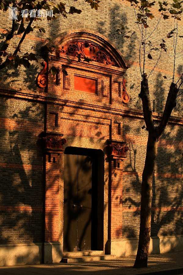 视频|找寻向往中的温情老上海,石库门,来住吗?|上海市_新浪新闻