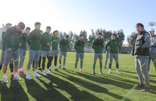 集合啦！北京国安开启昆明冬训 谢指导给球员们提要求了休闲区蓝鸢梦想 - Www.slyday.coM