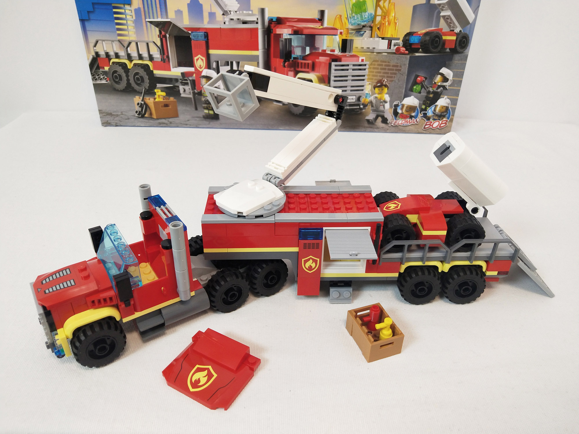 喜欢消防车的朋友这款乐高60282消防移动指挥车收入囊中了吗