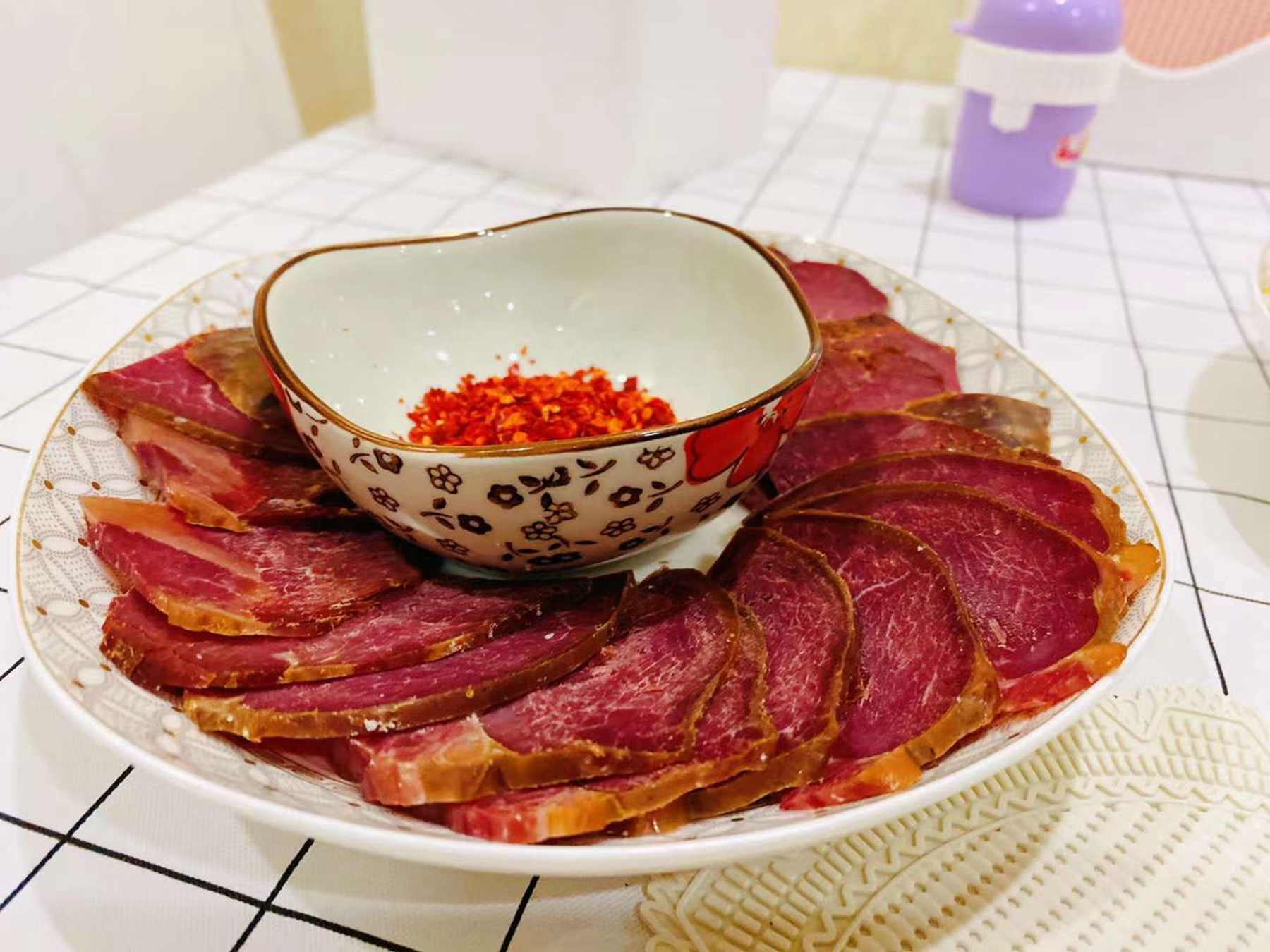 2022年年夜饭广元特色美食凉拌折耳根最好吃