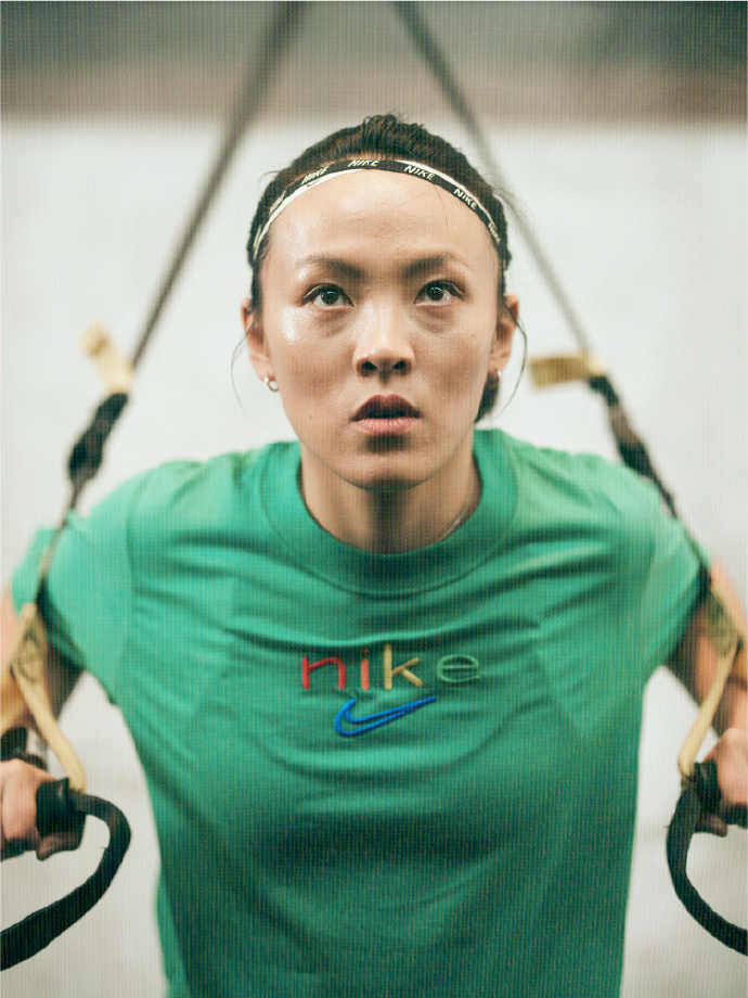 蔡雪桐在训练中.