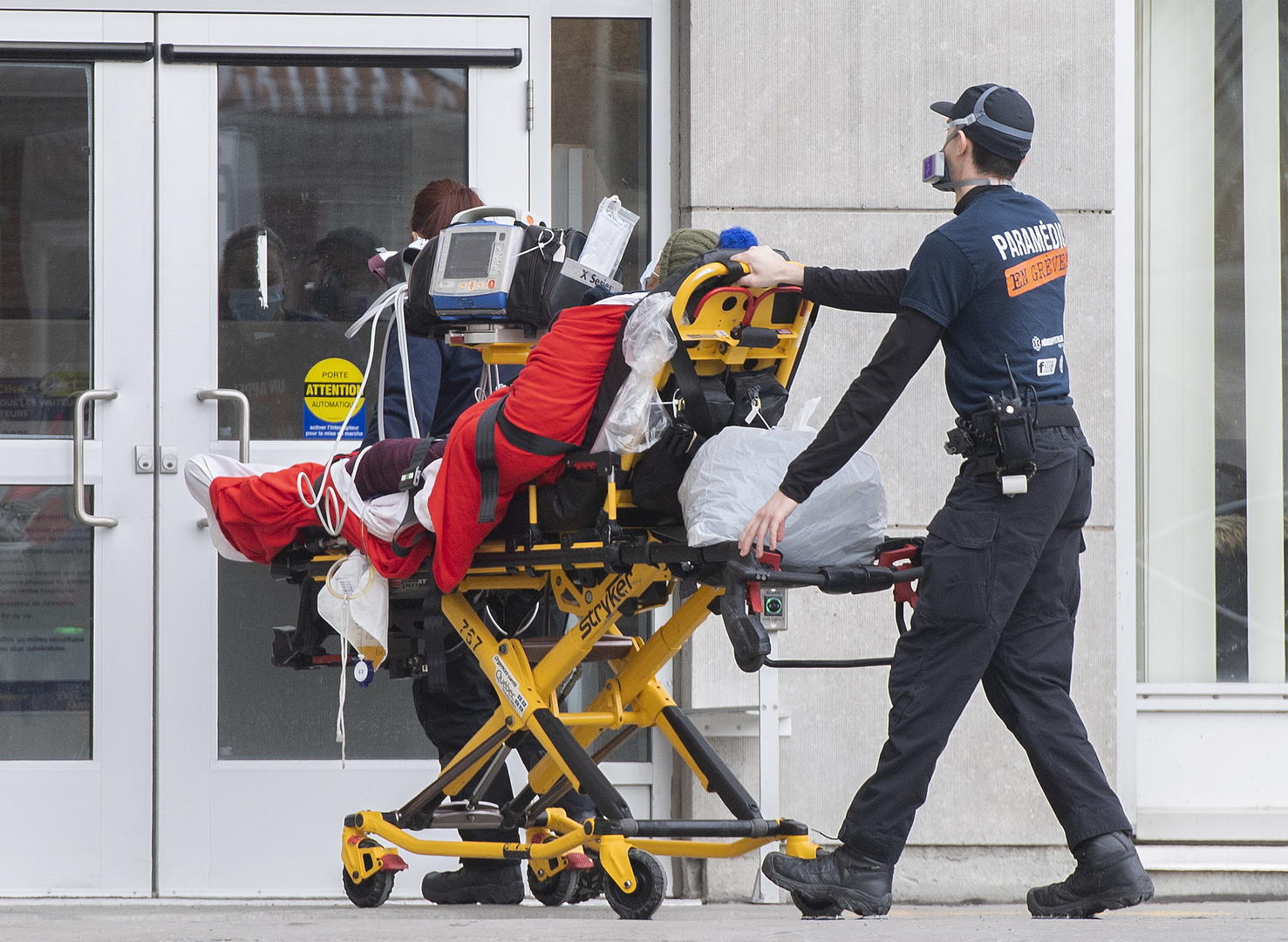 加拿大医疗怪相：流鼻血、脚心痛可以进医院，感染新冠却进不了医院休闲区蓝鸢梦想 - Www.slyday.coM