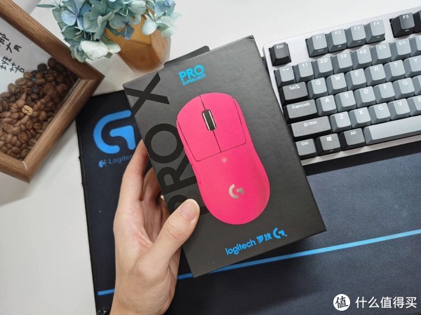 谁说情人节只有女生可以收礼物，这是一份男生肯定喜欢的好物推荐（共四大类14款产品）休闲区蓝鸢梦想 - Www.slyday.coM