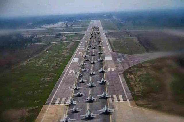 枭龙战机"大象漫步",频频实现出口,真正的大客户不是