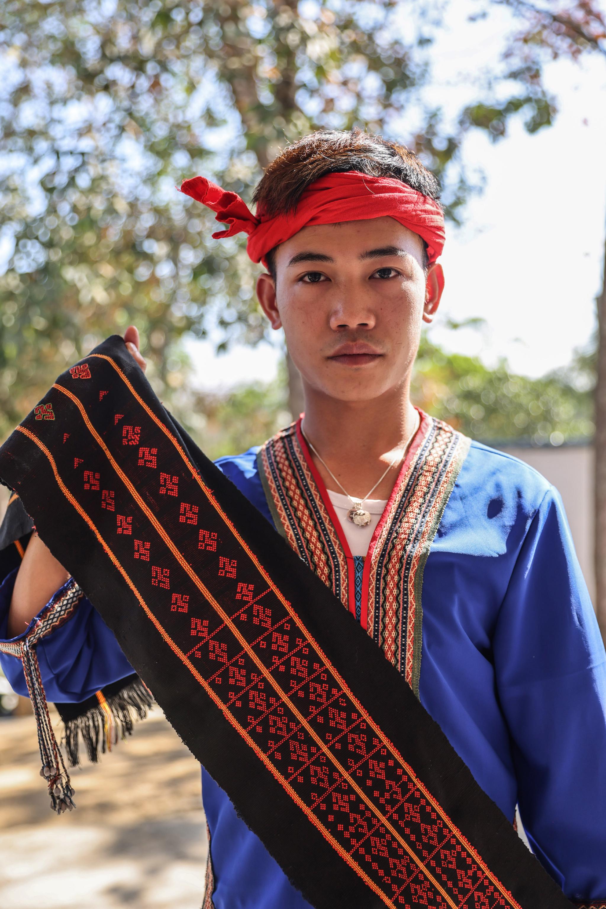 黎锦传到滴帕幔