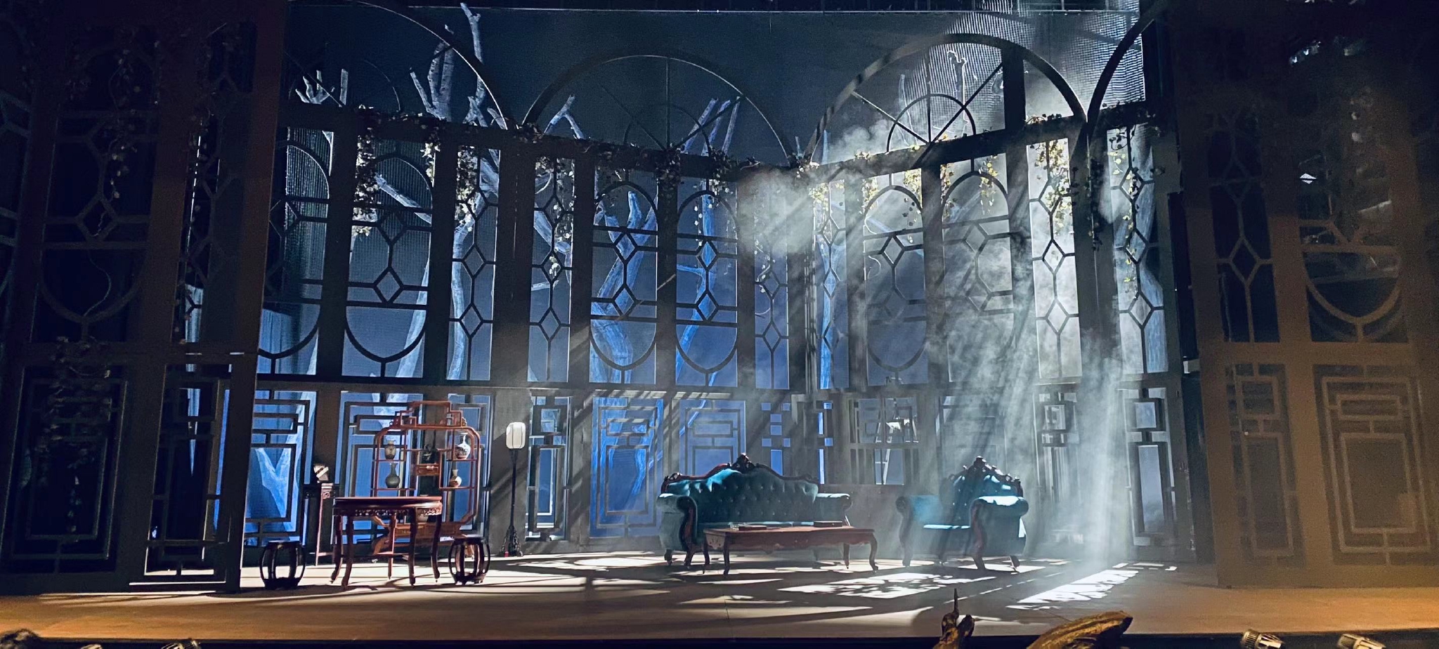 都是讲上海语为什么沪语话剧雷雨比沪剧热度还高