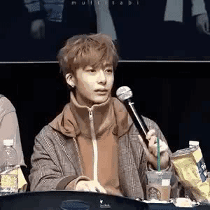 一根筷子，一双手，你永远可以相信青岛男人，啊不，中国军人！休闲区蓝鸢梦想 - Www.slyday.coM