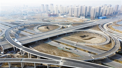 滨海新区西中环跨天津大道立交桥通车