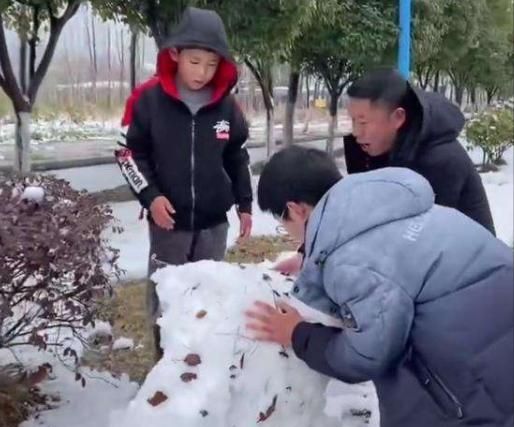 孙卓买家称14年父子情不如保安，二姐扬言：孙卓走后省了学费彩礼休闲区蓝鸢梦想 - Www.slyday.coM