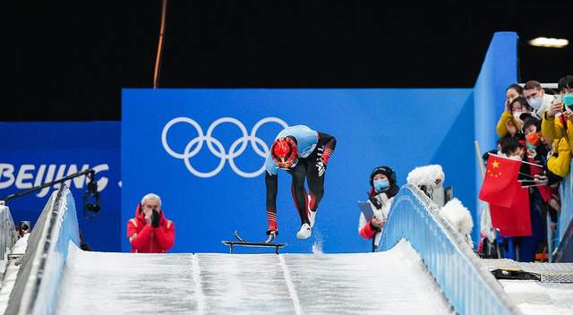 第一枚奖牌!闫文港钢架雪车夺铜牌,填补中国冰雪运动又一空白休闲区蓝鸢梦想 - Www.slyday.coM 第一枚奖牌!闫文港钢架雪车夺铜牌,填补中国冰雪运动又一空白休闲区蓝鸢梦想 - Www.slyday.coM