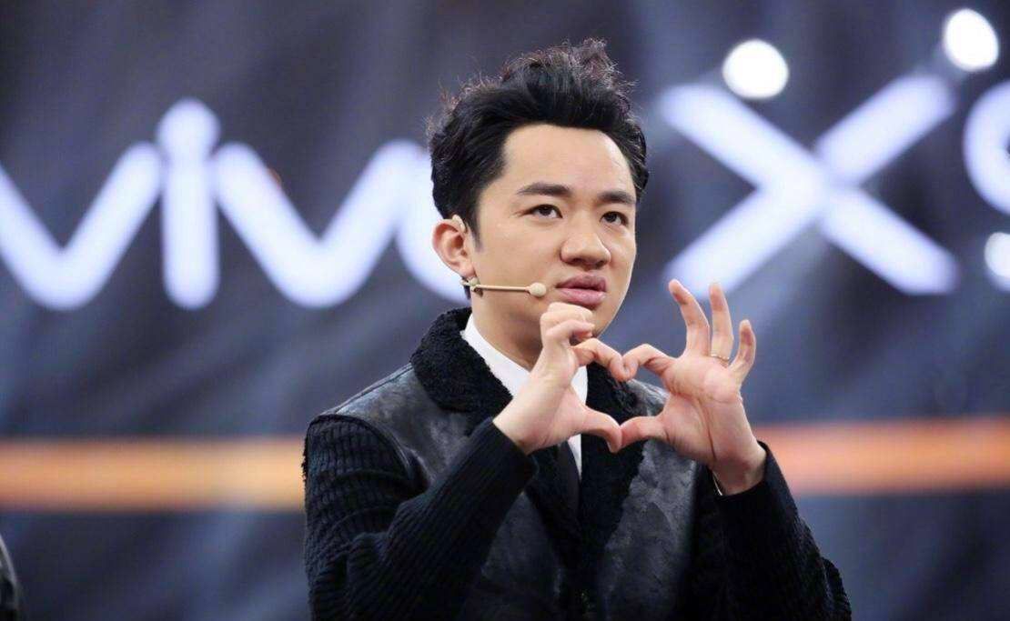 王祖蓝被爆逼16岁少女休学随他来大陆发展曾力挺钟嘉欣为影后