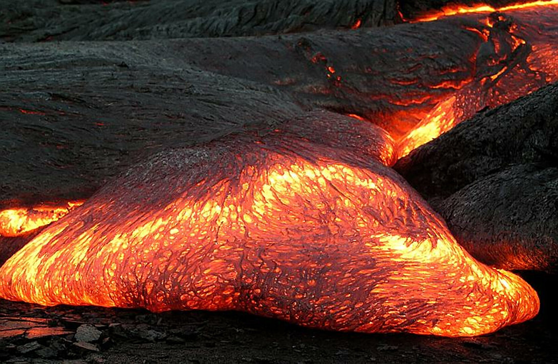 日本海沟发现巨型石头，恐将引发特大地震，专家：30年内概率80%休闲区蓝鸢梦想 - Www.slyday.coM