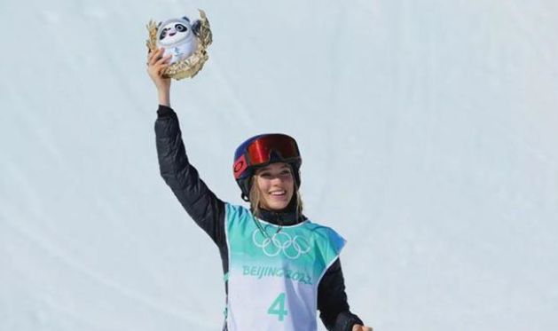 00后谷爱凌为中国夺金!成了冬奥会“顶流”,她凭什么火爆全网?休闲区蓝鸢梦想 - Www.slyday.coM 00后谷爱凌为中国夺金!成了冬奥会“顶流”,她凭什么火爆全网?休闲区蓝鸢梦想 - Www.slyday.coM