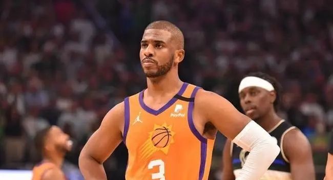 2换1交易完成!太阳召回上季旧将补强锋线,冠军阵容补强最后拼图休闲区蓝鸢梦想 - Www.slyday.coM 2换1交易完成!太阳召回上季旧将补强锋线,冠军阵容补强最后拼图休闲区蓝鸢梦想 - Www.slyday.coM