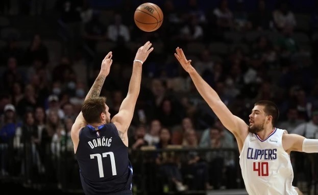 13中10单节轰28分！东契奇打疯了，打破队史第二纪录，超越库里休闲区蓝鸢梦想 - Www.slyday.coM