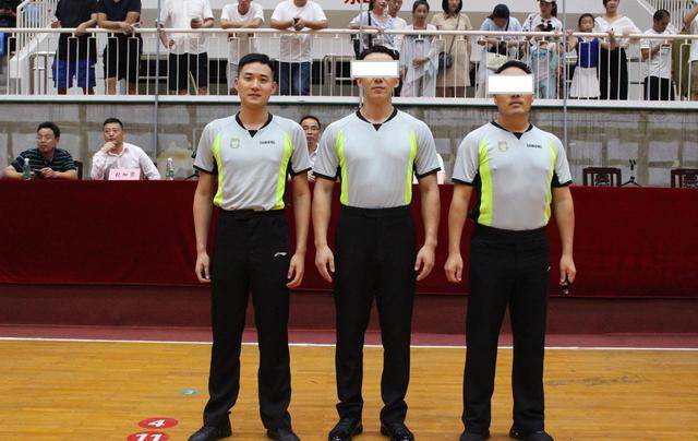 上海一教师跳楼身亡，母亲发声：半年前被领导掌掴，后悔选择忍让休闲区蓝鸢梦想 - Www.slyday.coM