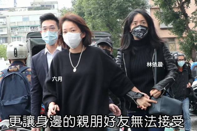 好友称明金成去世前压力大崩溃落泪,众星争相认养其未满月子女休闲区蓝鸢梦想 - Www.slyday.coM 好友称明金成去世前压力大崩溃落泪,众星争相认养其未满月子女休闲区蓝鸢梦想 - Www.slyday.coM