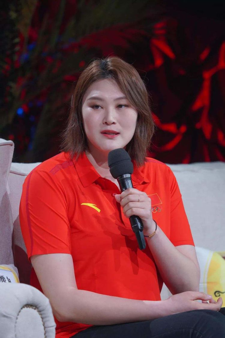 中国女排第二个郎平王一梅喜欢的东西看一眼就会陷入纠结