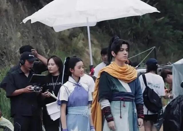 新版《仙剑奇侠传》路透曝光，赵灵儿是小楚乔，李逍遥缺少灵气休闲区蓝鸢梦想 - Www.slyday.coM