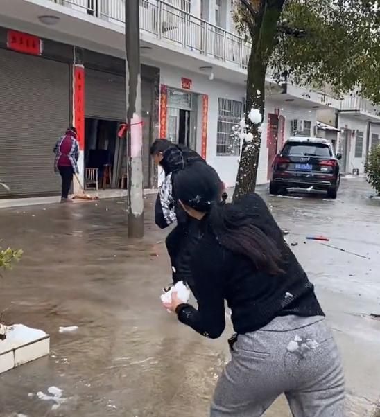 孙卓买家称14年父子情不如保安，二姐扬言：孙卓走后省了学费彩礼休闲区蓝鸢梦想 - Www.slyday.coM