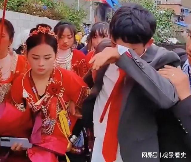 男子不愿意当上门女婿，一路哭着到女方家，看了让人感到心酸休闲区蓝鸢梦想 - Www.slyday.coM