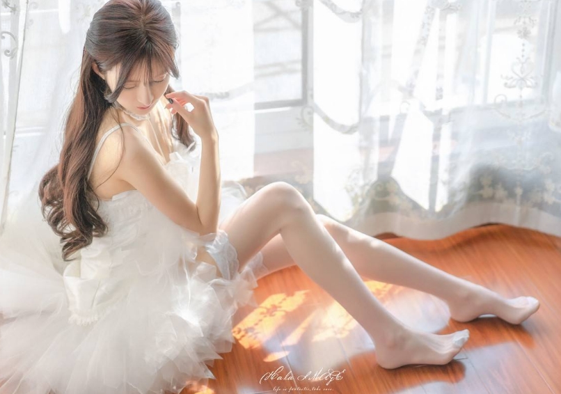 王羽杉嘲讽粉丝太穷,没小网红赚得多,被网友吐槽土