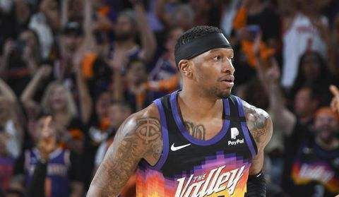 2换1交易完成!太阳召回上季旧将补强锋线,冠军阵容补强最后拼图休闲区蓝鸢梦想 - Www.slyday.coM 2换1交易完成!太阳召回上季旧将补强锋线,冠军阵容补强最后拼图休闲区蓝鸢梦想 - Www.slyday.coM