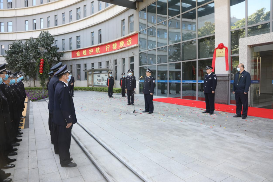 蒋溪林强调,获得司法部示范所授牌是二所参与深圳建设中国特色