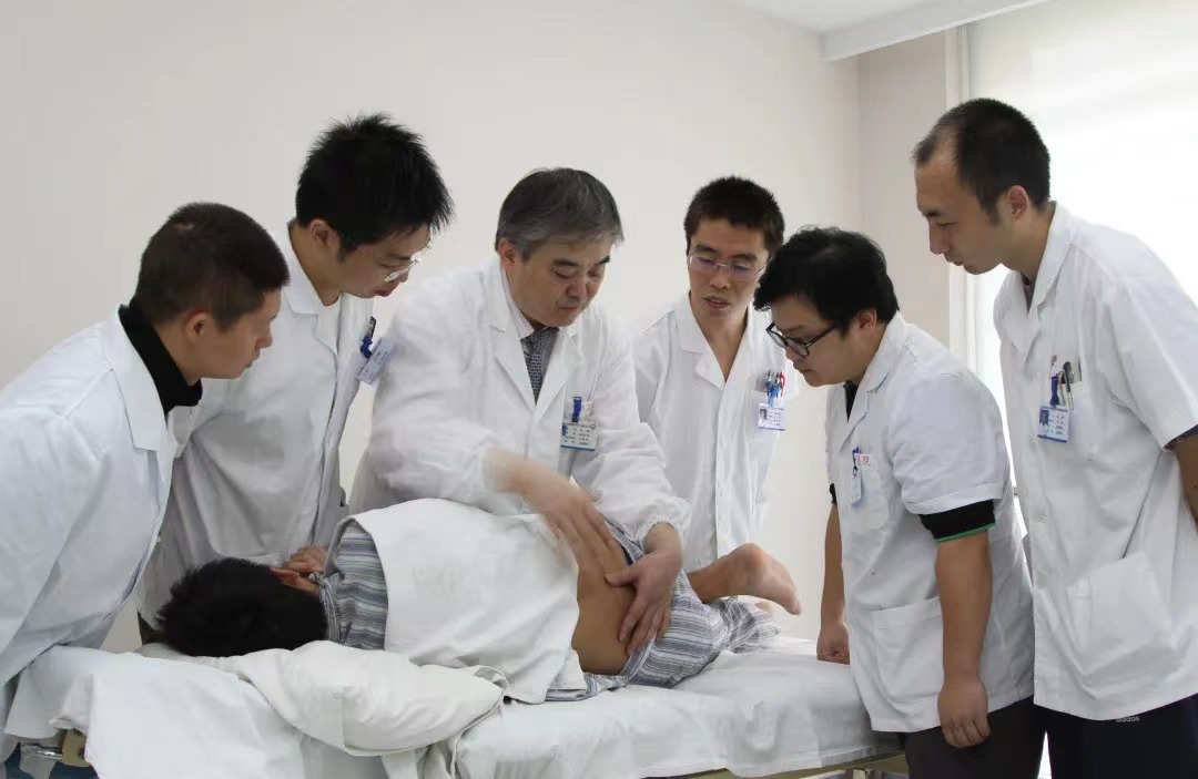 上海中医药大学这个团队荣获“全国高校黄大年式教师团队”休闲区蓝鸢梦想 - Www.slyday.coM