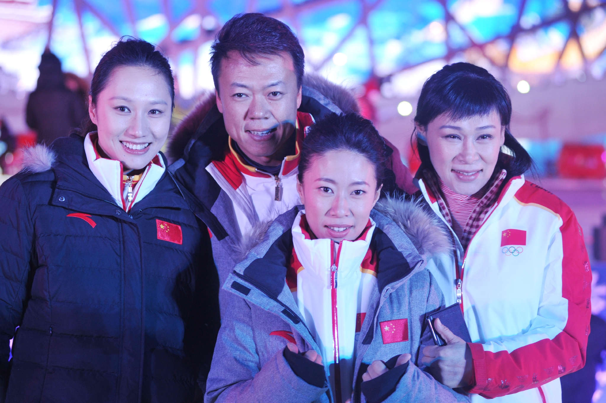 张虹,赵宏博,申雪和叶乔波.