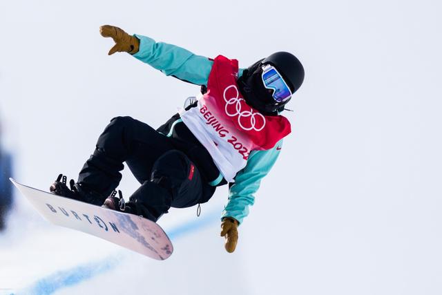 2月10日的北京冬奥会，中国军团多线出击，激情逐梦，我们记录下了这些精彩瞬间↓↓休闲区蓝鸢梦想 - Www.slyday.coM