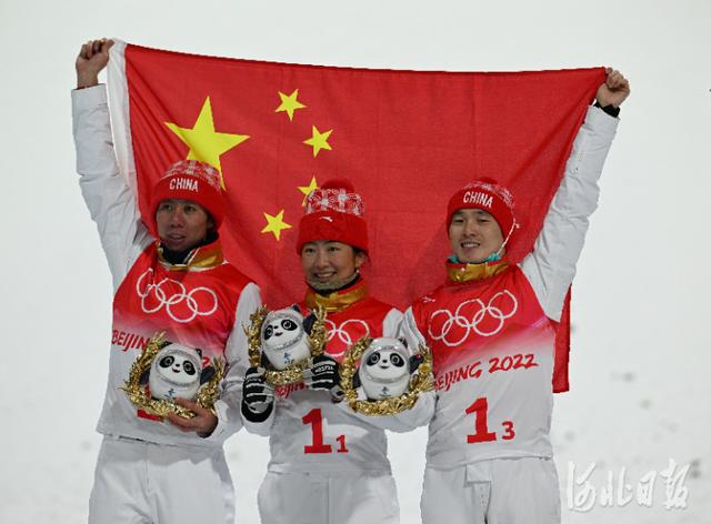 2月10日的北京冬奥会，中国军团多线出击，激情逐梦，我们记录下了这些精彩瞬间↓↓休闲区蓝鸢梦想 - Www.slyday.coM