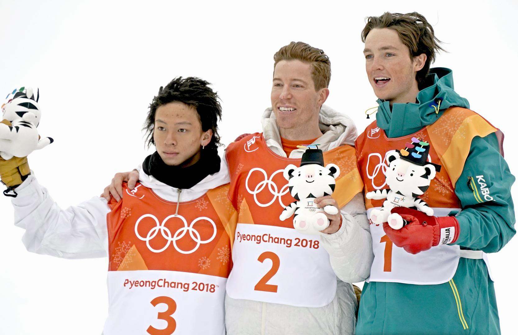 日本双奥选手最后一跳绝杀！“千年老二”击败传奇选手夺金休闲区蓝鸢梦想 - Www.slyday.coM