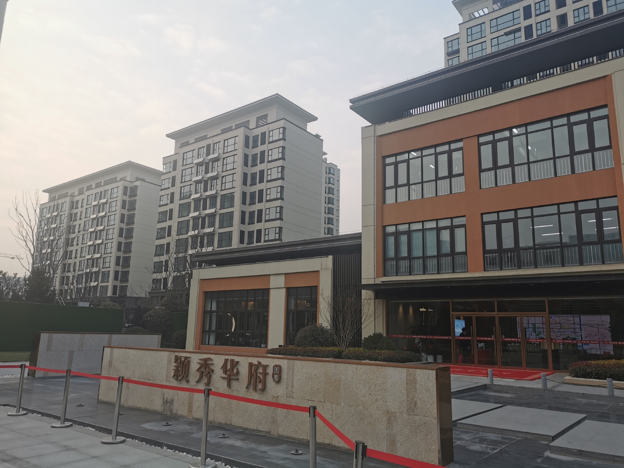 容积率20高新区的低密住宅丨颖秀华府楼盘测评